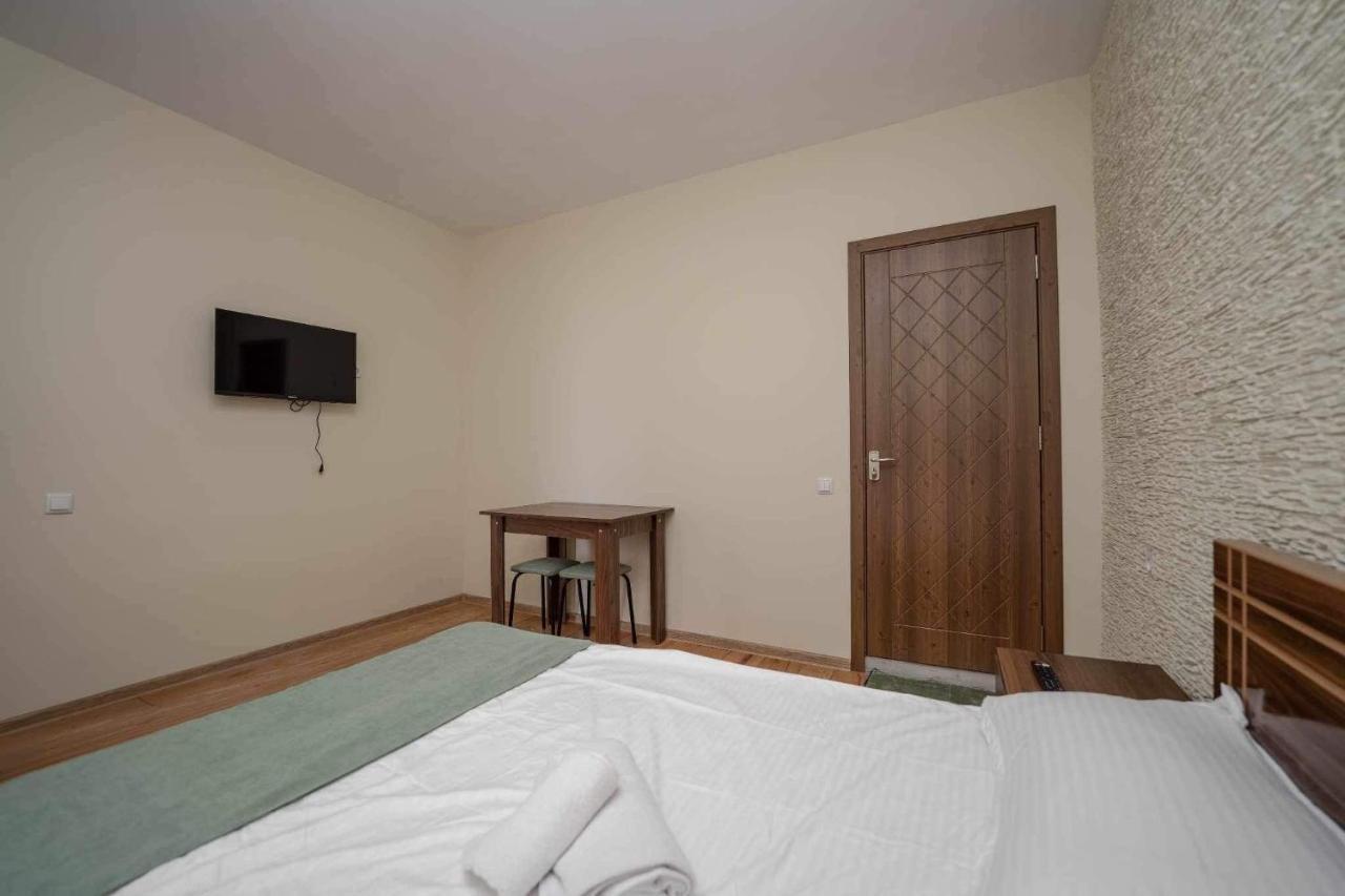 Guest House Gold Telavi Exterior foto